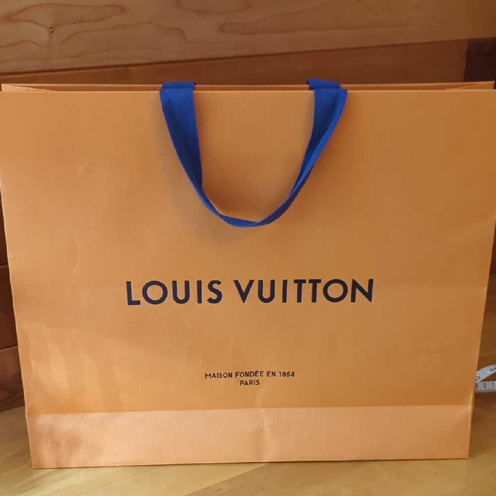 Louis Vuitton Shopping Bag